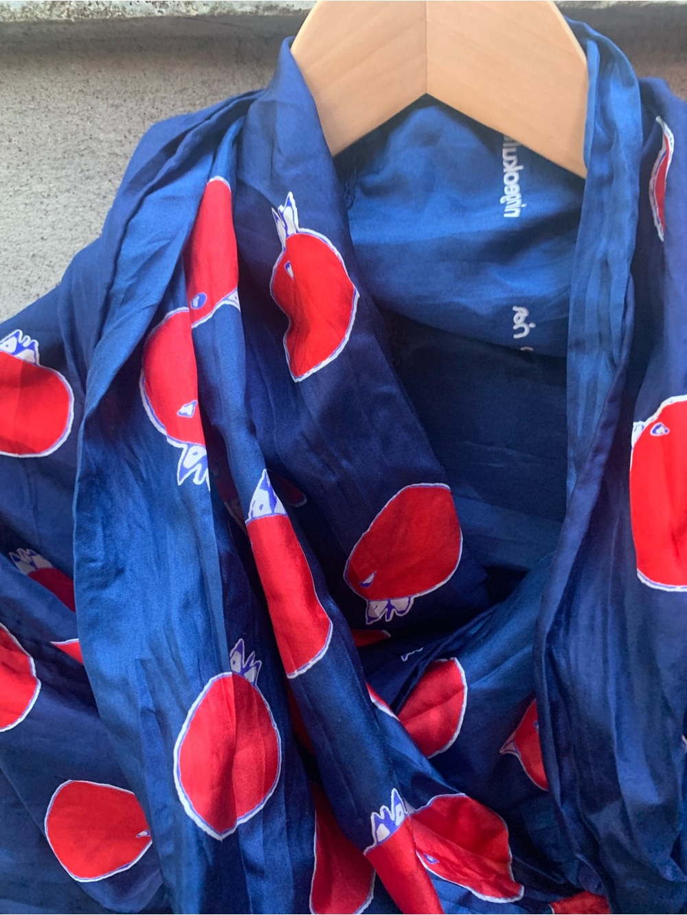 Bird Print Silk Scarf Bird Designed By Inuit Artist Nigeoluk Teevee